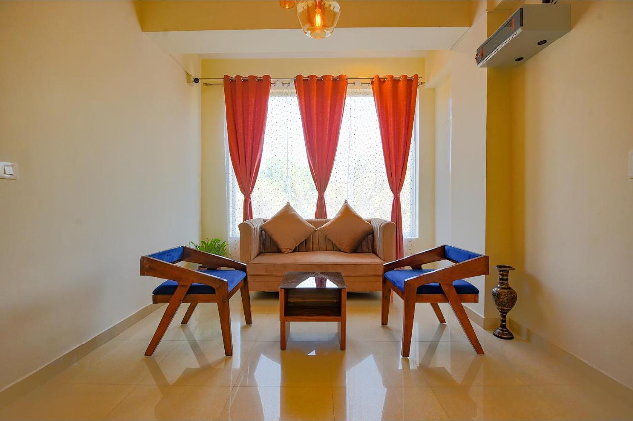 Fabhotel Gr Lake View - Btm Layout 班加罗尔 外观 照片