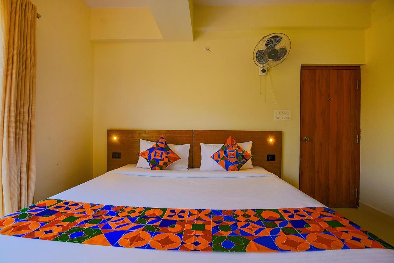 Fabhotel Gr Lake View - Btm Layout 班加罗尔 外观 照片