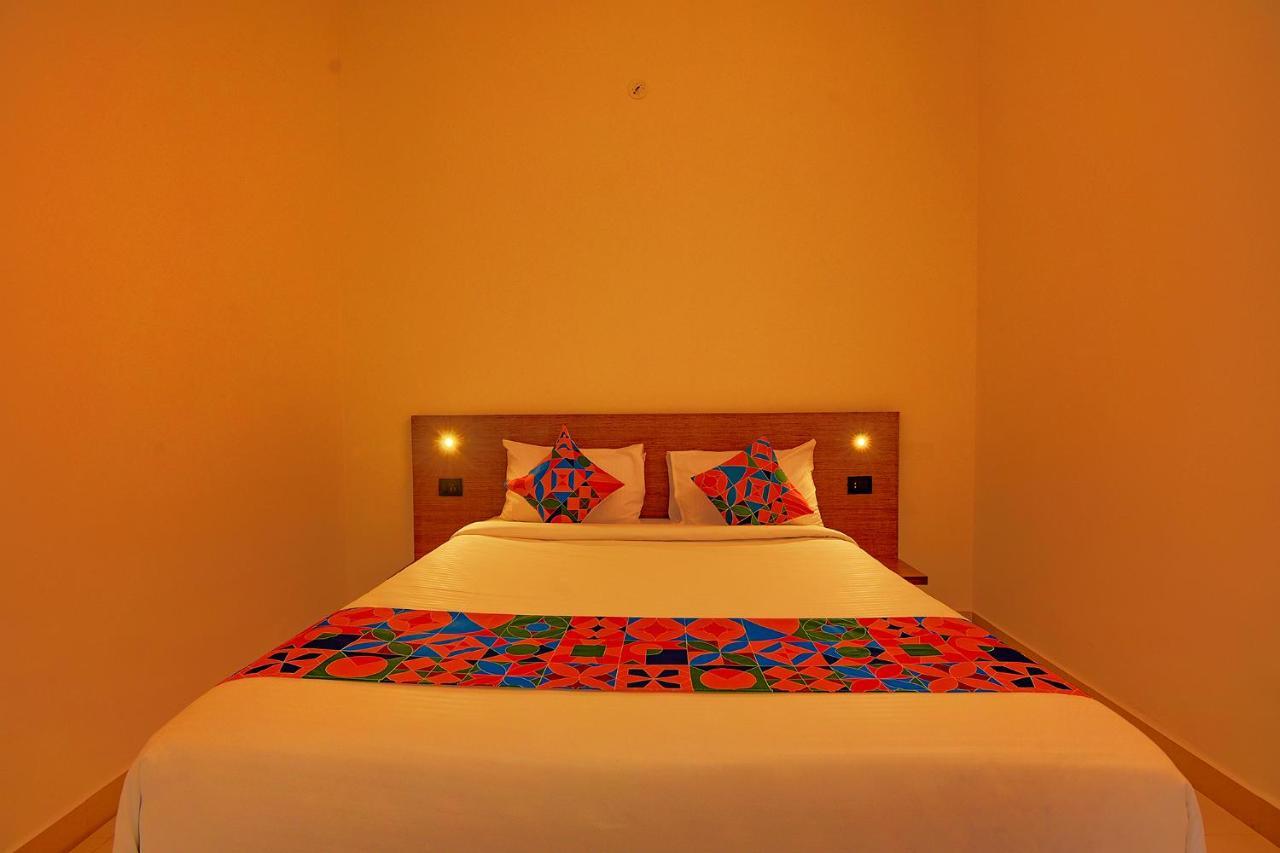 Fabhotel Gr Lake View - Btm Layout 班加罗尔 外观 照片