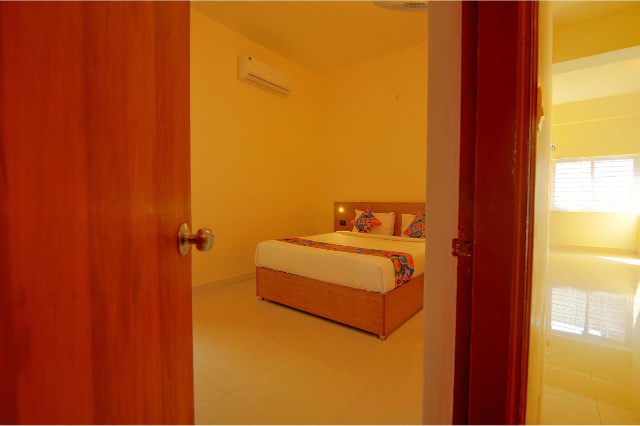 Fabhotel Gr Lake View - Btm Layout 班加罗尔 外观 照片