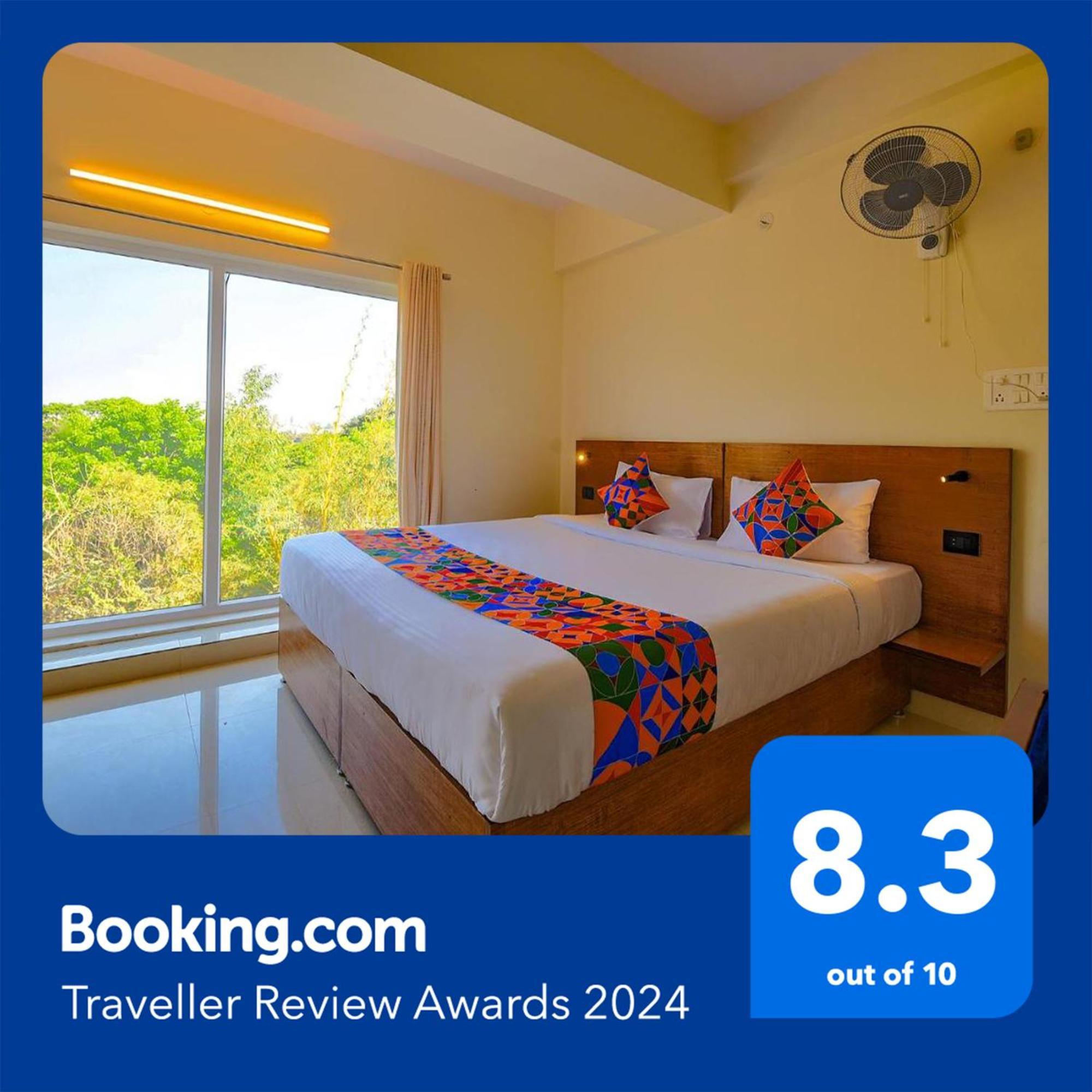 Fabhotel Gr Lake View - Btm Layout 班加罗尔 外观 照片